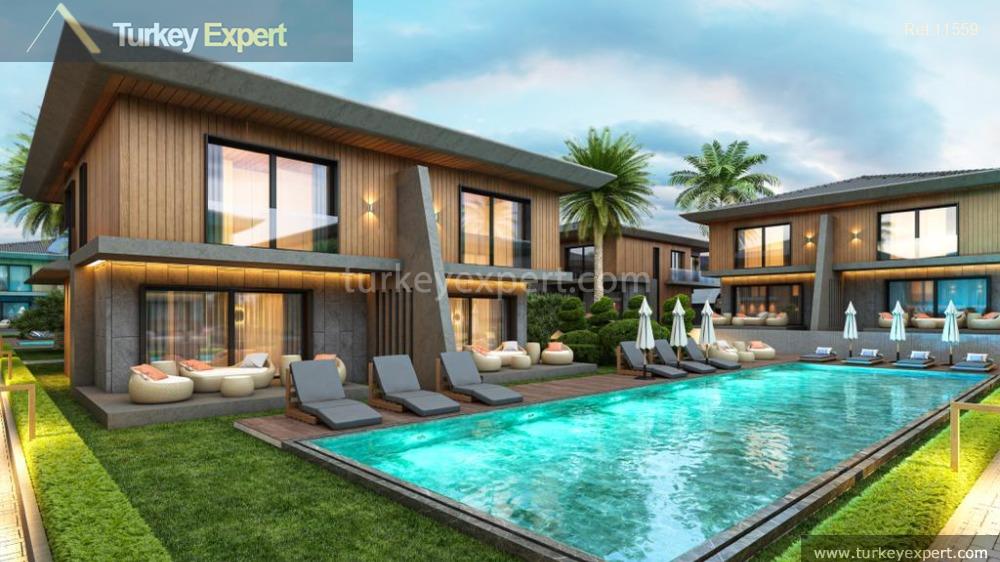 1new resort of villas with pool near the marina of24