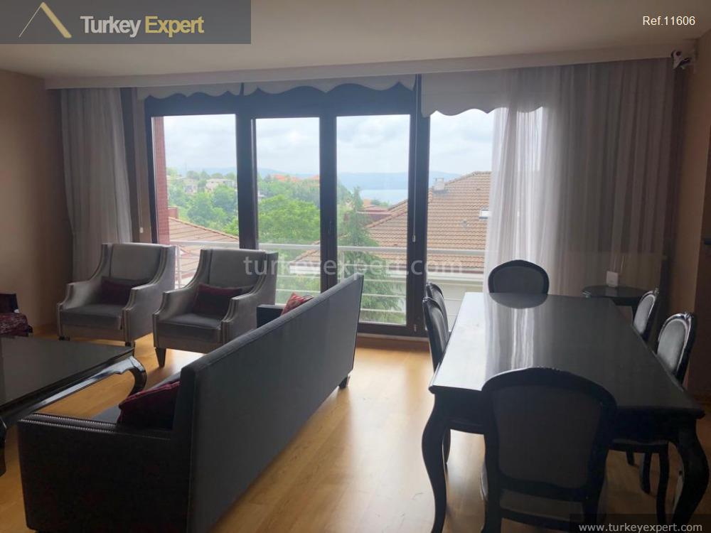خرید آپارتمان دوبلکس 4 خوابه در Sariyer استانبول، با ویوی دل انگیز 1