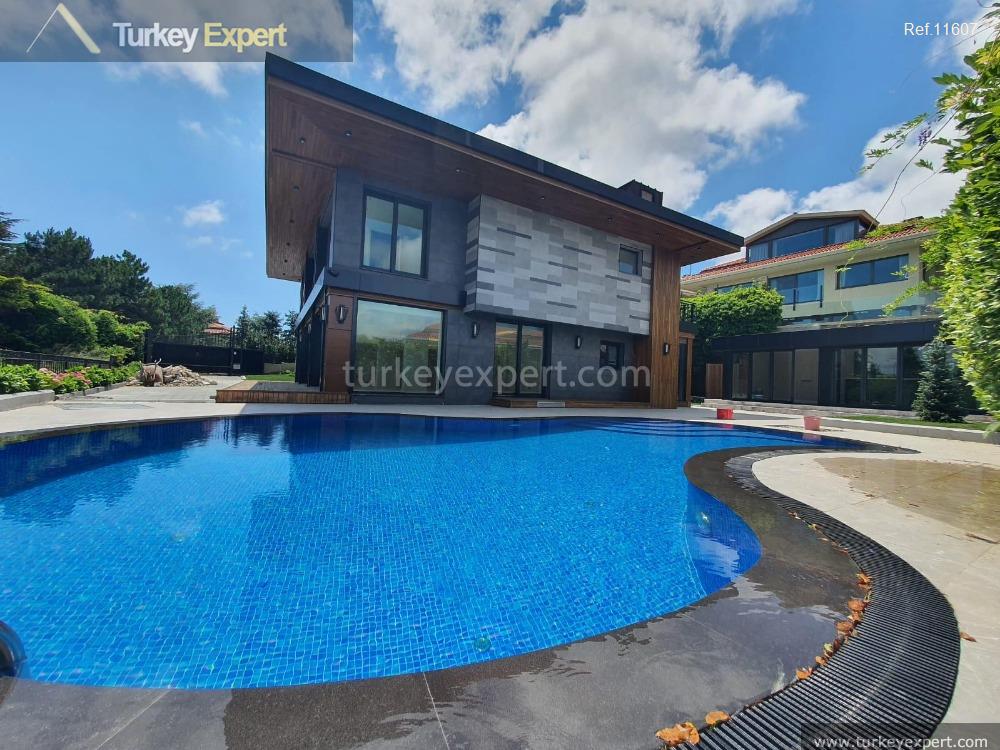 11deluxe triple villa with a pool and bosphorus view1