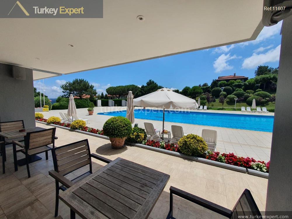 Deluxe villa with Bosphorus view in Istanbul Sariyer 0