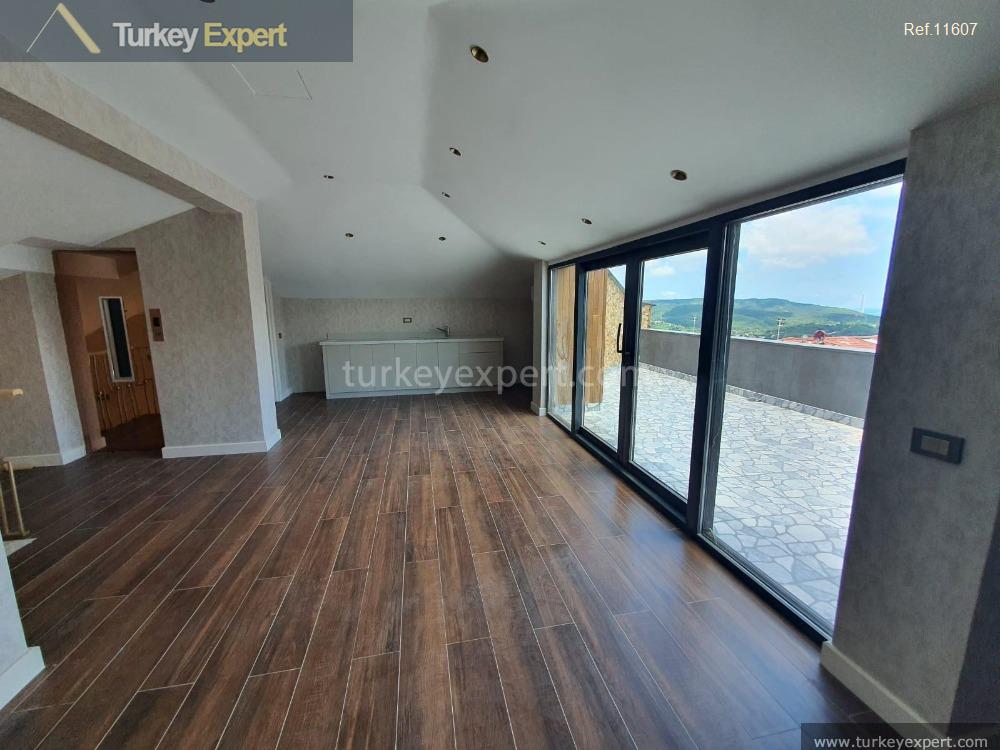 Deluxe villa with Bosphorus view in Istanbul Sariyer 2