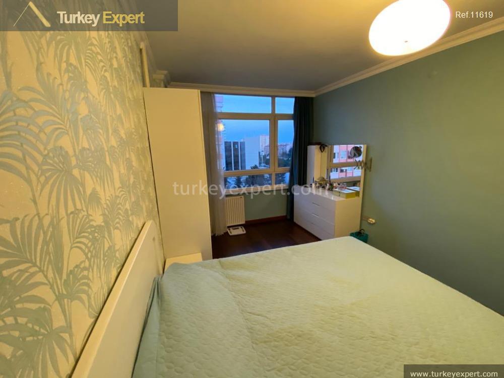 17spacious resale 3bedroom apartment in istanbul bakirkoy