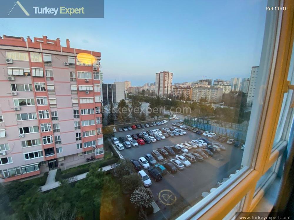 1spacious resale 3bedroom apartment in istanbul bakirkoy