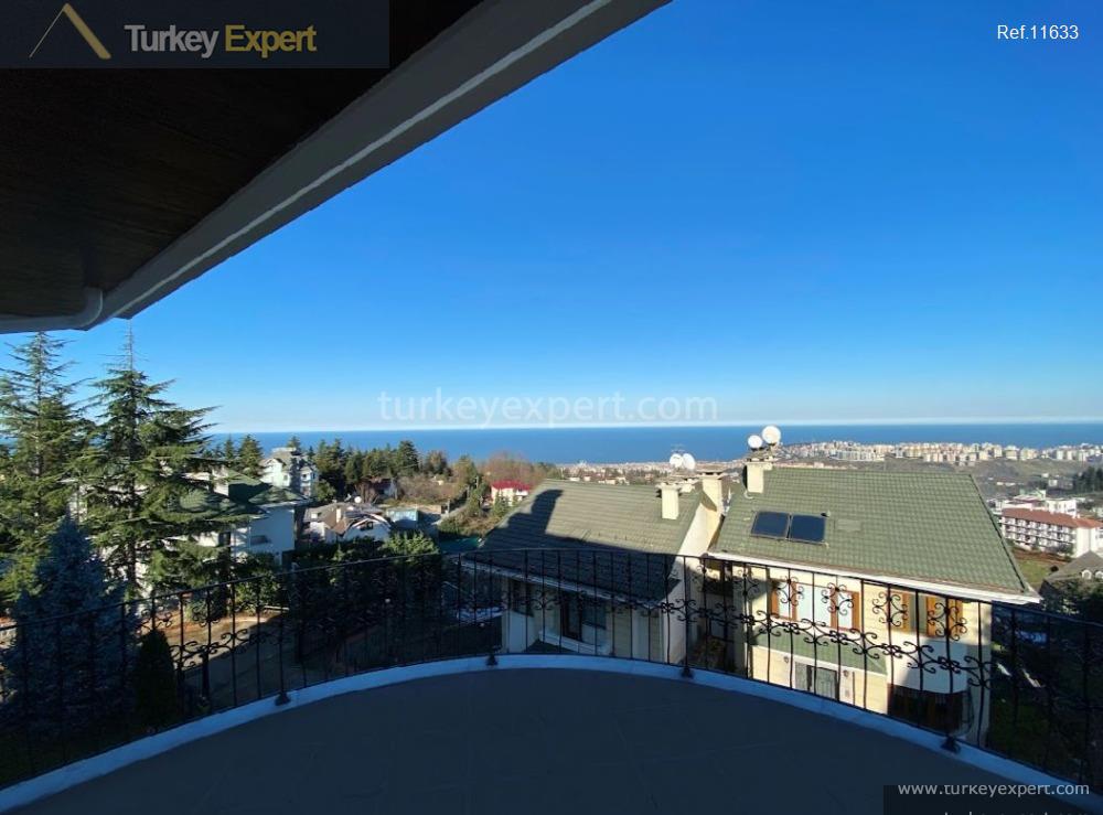 Outstanding spacious villa for sale in Trabzon 1