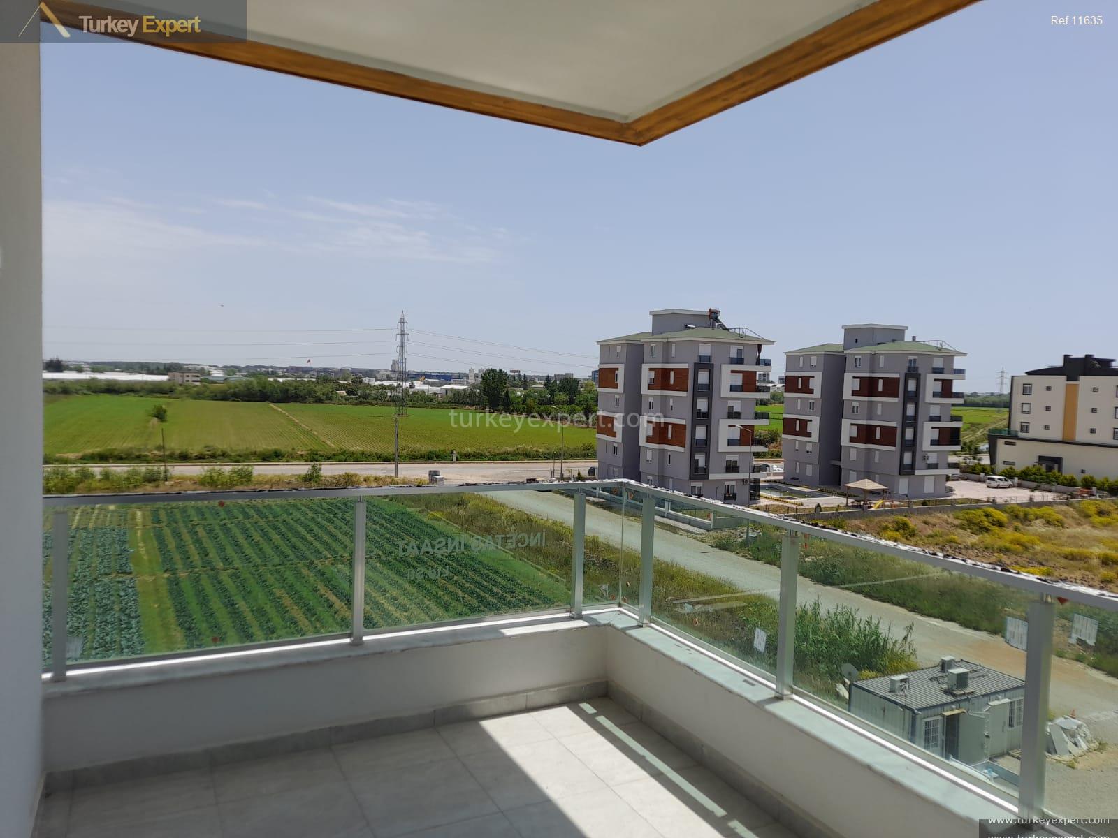 new apartments for sale with an outdoor pool in kepez23