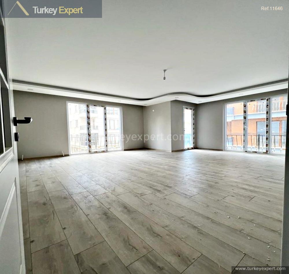 3spacious 4bedroom apartment in istanbul beylikduzu