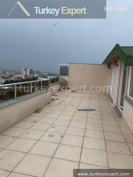 1117bedroom apartment with a roof terrace in istanbul buyukcekmece