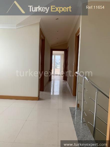 177bedroom apartment with a roof terrace in istanbul buyukcekmece