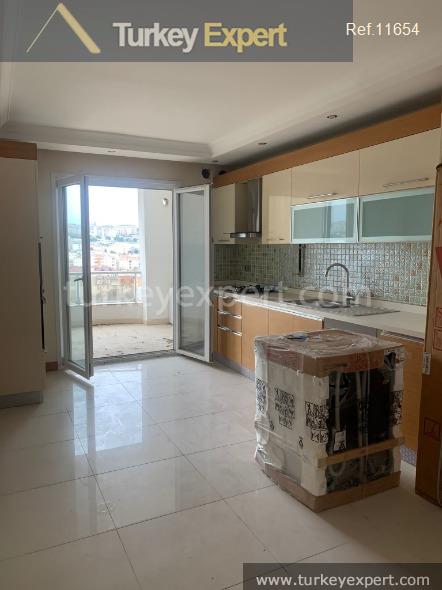 27bedroom apartment with a roof terrace in istanbul buyukcekmece