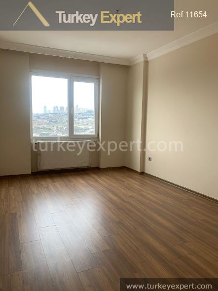 67bedroom apartment with a roof terrace in istanbul buyukcekmece