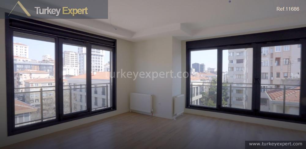 Apartments on the popular Bagdat Street of Istanbul with spacious living areas 1