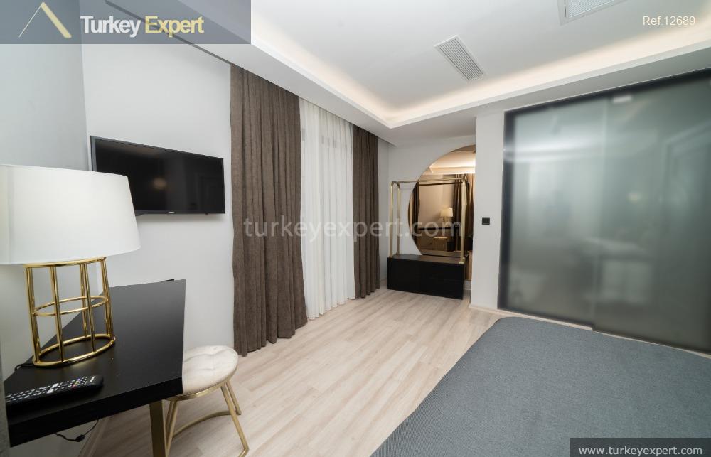 20licensed hotel with 25 m2 rooms in karakoy center12