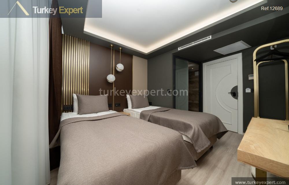 24licensed hotel with 25 m2 rooms in karakoy center22