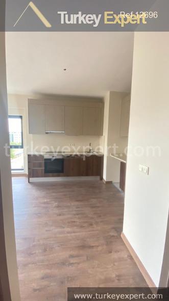 resale 1bedroom apartment in a modern complex with facilities in4