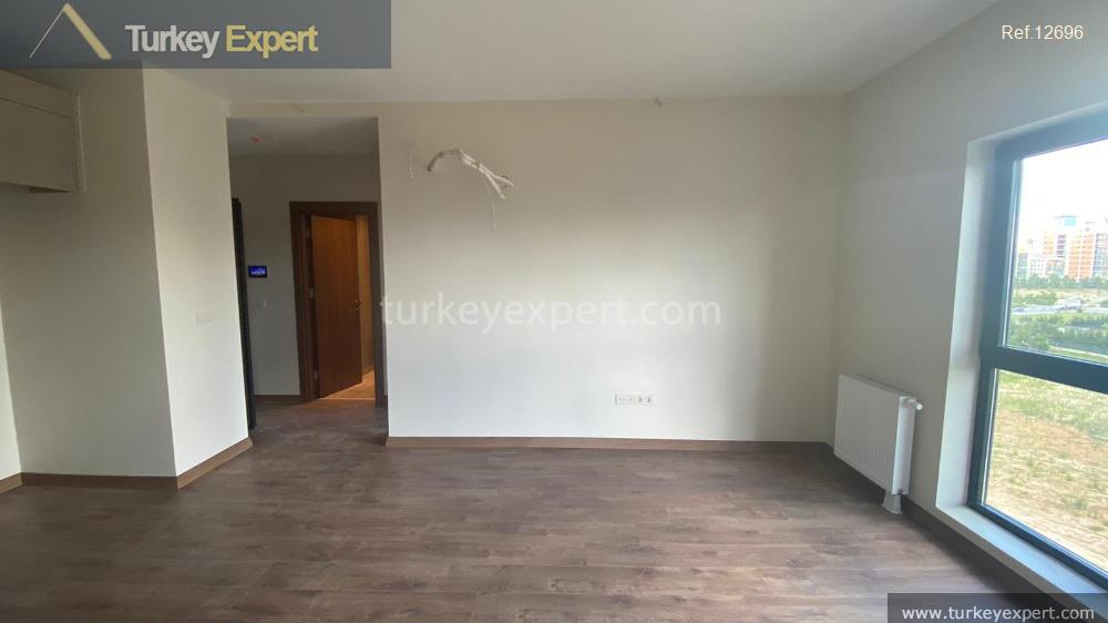 resale 1bedroom apartment in a modern complex with facilities in8