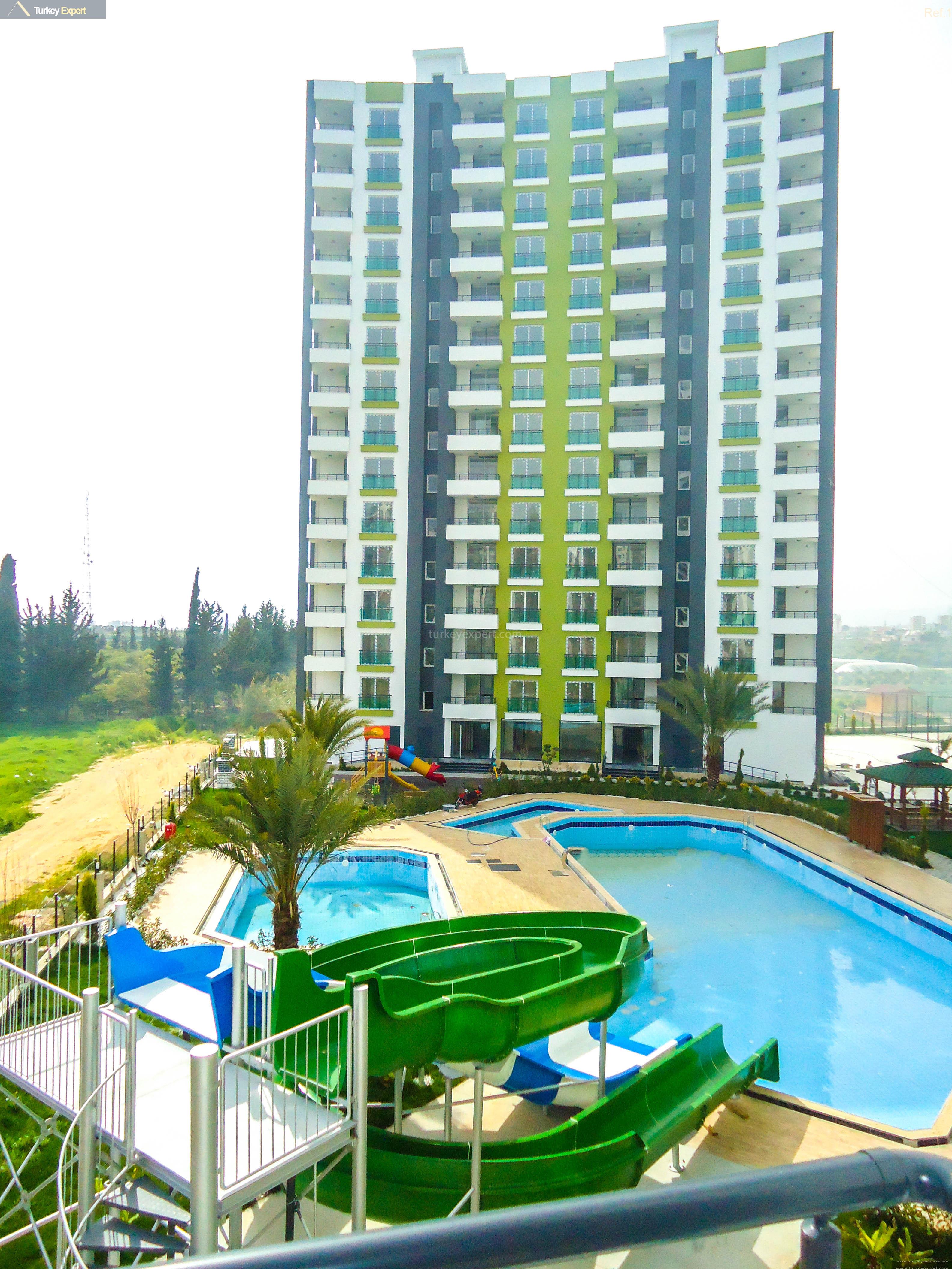 103spacious apartments for sale in a complex in tece mersin.