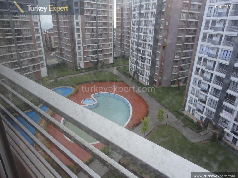 3spacious resale apartment with tenant in adnan kahveci13