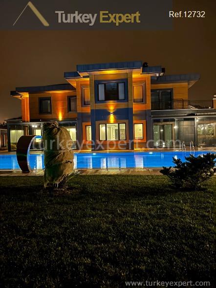16contemporary multilevel villa with an observation platform in istanbul sariyer3