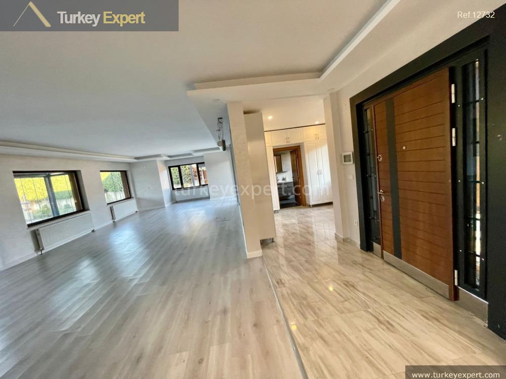 21contemporary multilevel villa with an observation platform in istanbul sariyer17