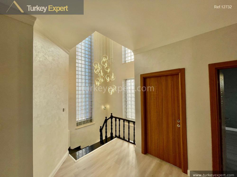 29contemporary multilevel villa with an observation platform in istanbul sariyer22