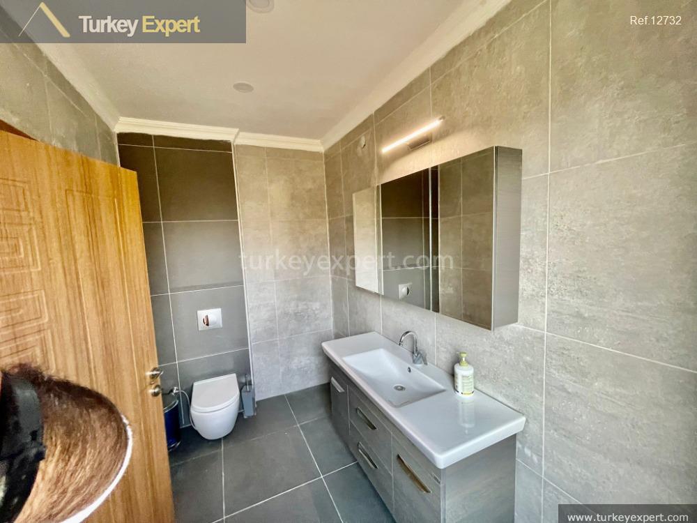 9contemporary multilevel villa with an observation platform in istanbul sariyer20