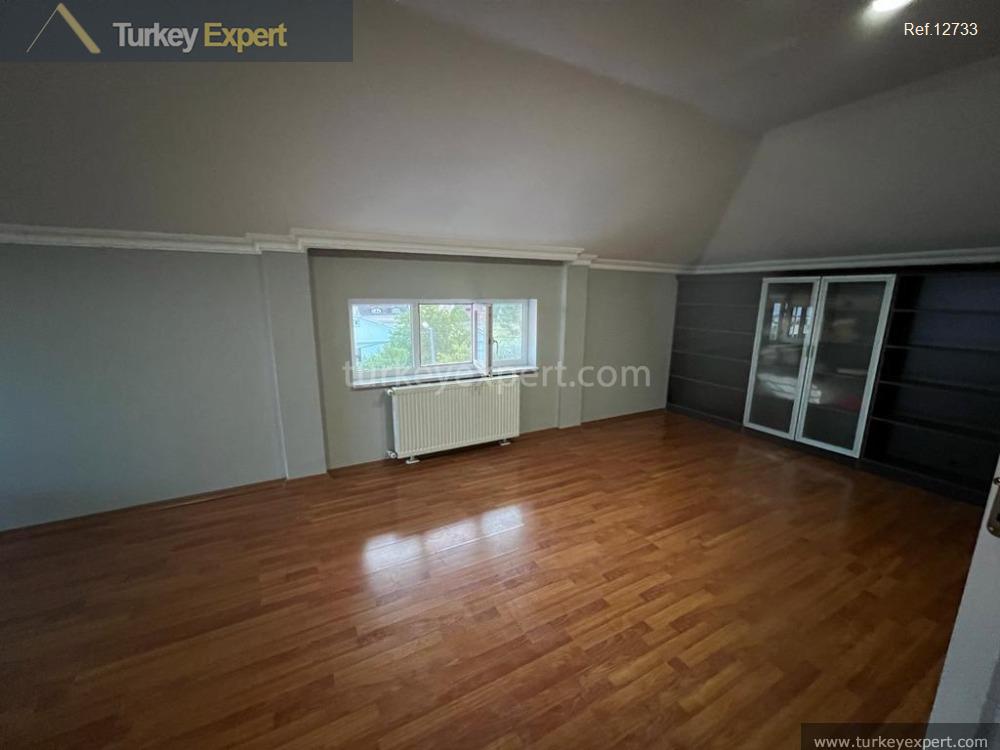 detached 4bedroom villa for sale in istanbul beylikduzu suitable for4