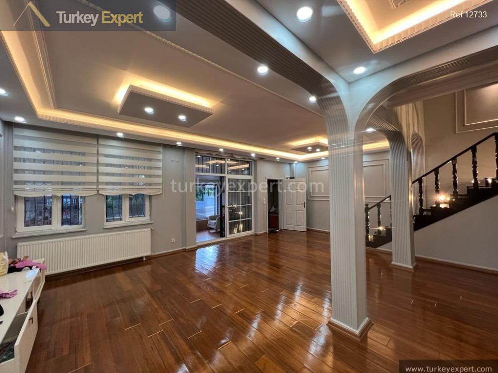 detached 4bedroom villa for sale in istanbul beylikduzu suitable for5