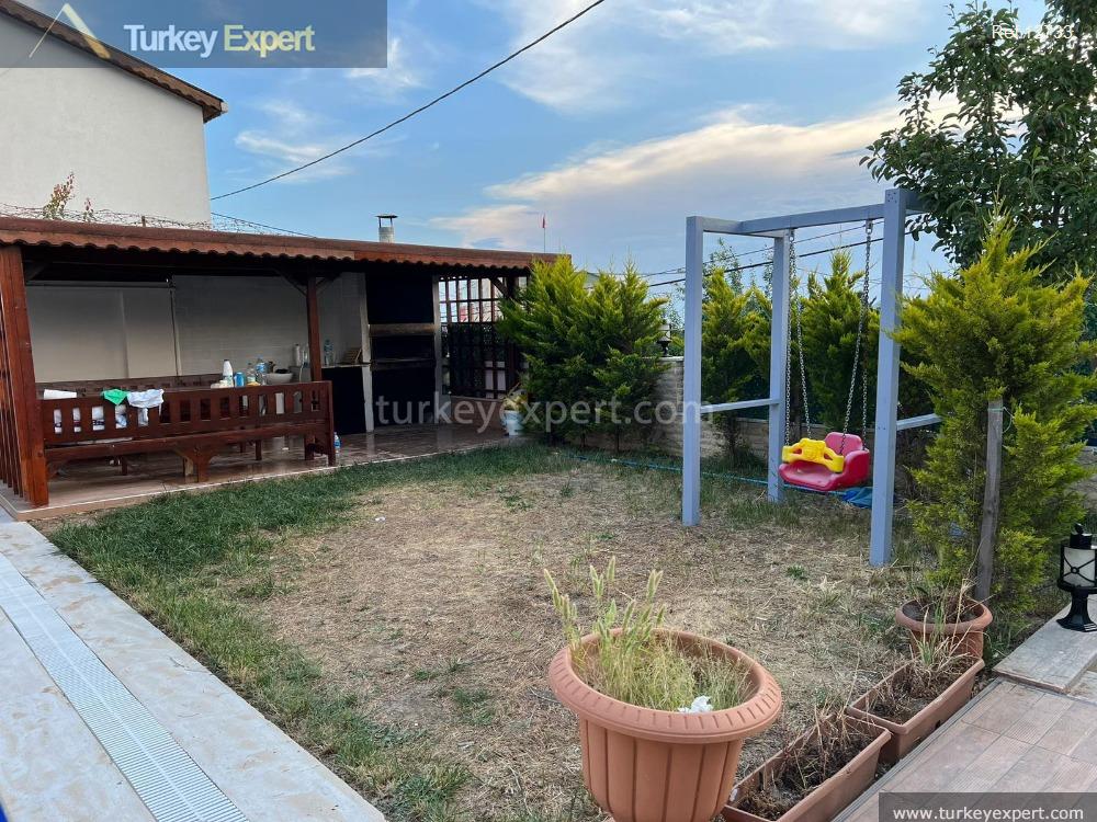 detached 4bedroom villa for sale in istanbul beylikduzu suitable for6