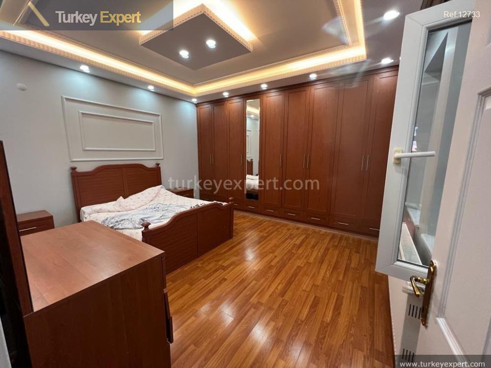 detached 4bedroom villa for sale in istanbul beylikduzu suitable for9