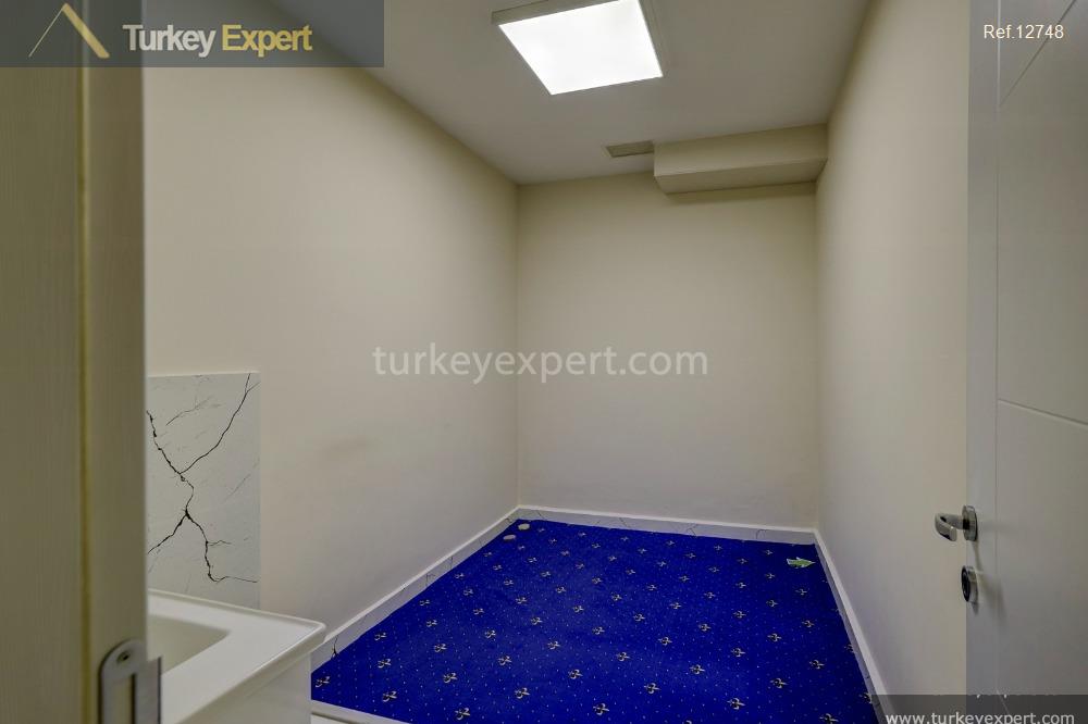 3floor commercial property in the heart of istanbul levent44
