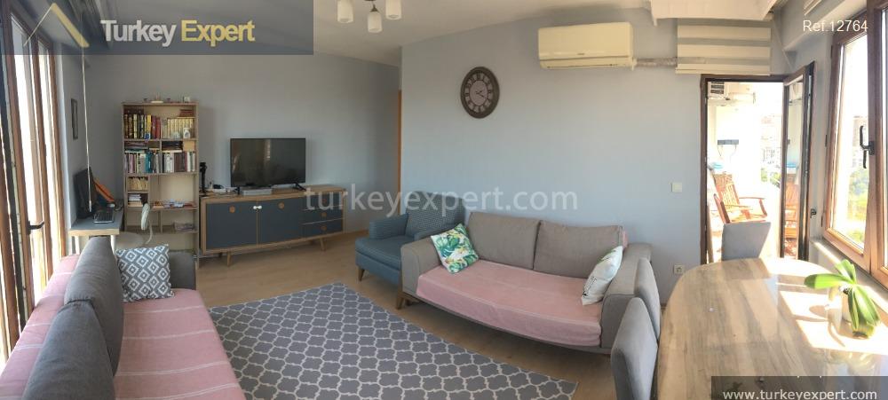 2-bedroom apartment in a residential building in Istanbul Umraniye 1