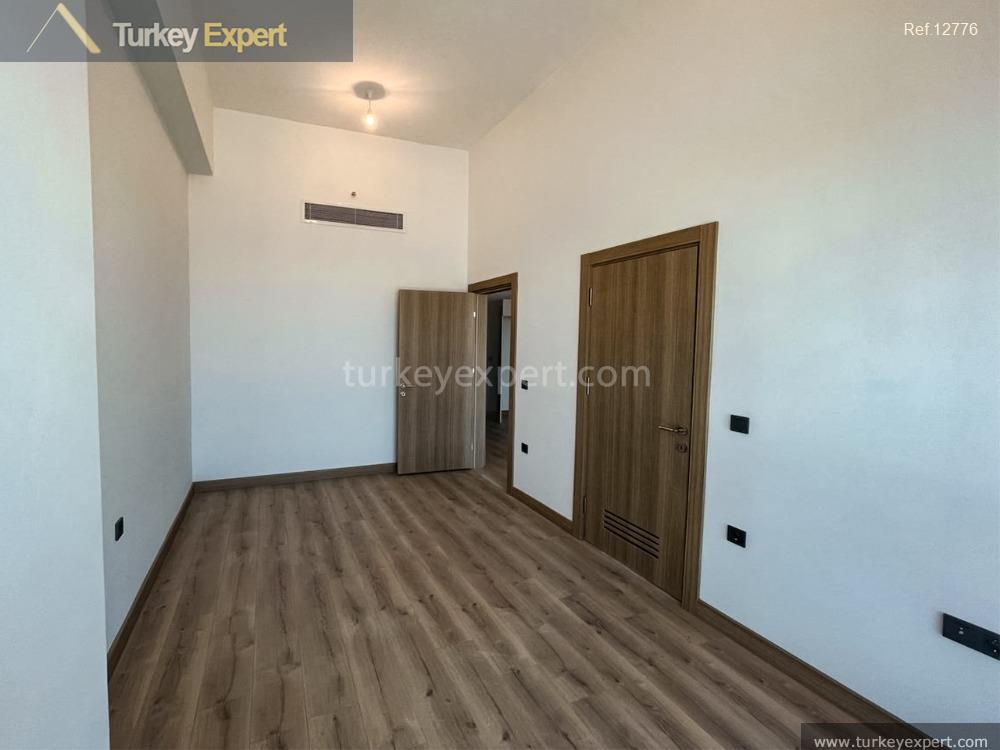 affordable apartment in a residential complex with a stunning view5