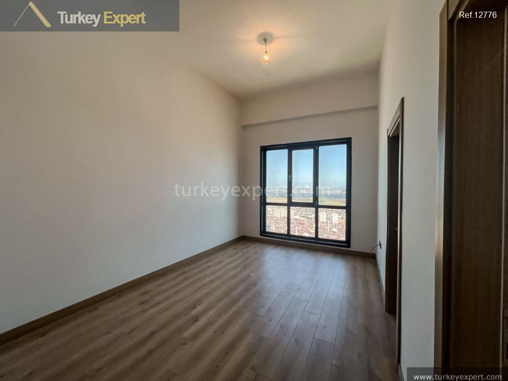affordable apartment in a residential complex with a stunning view7