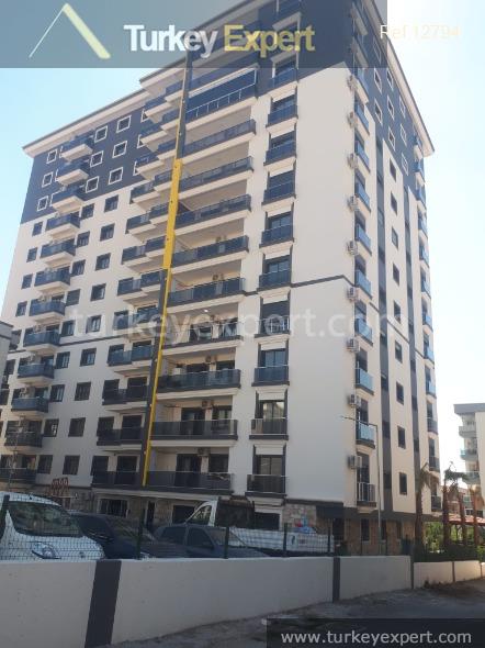 1033bedroom apartment with parking lot in izmir menemen