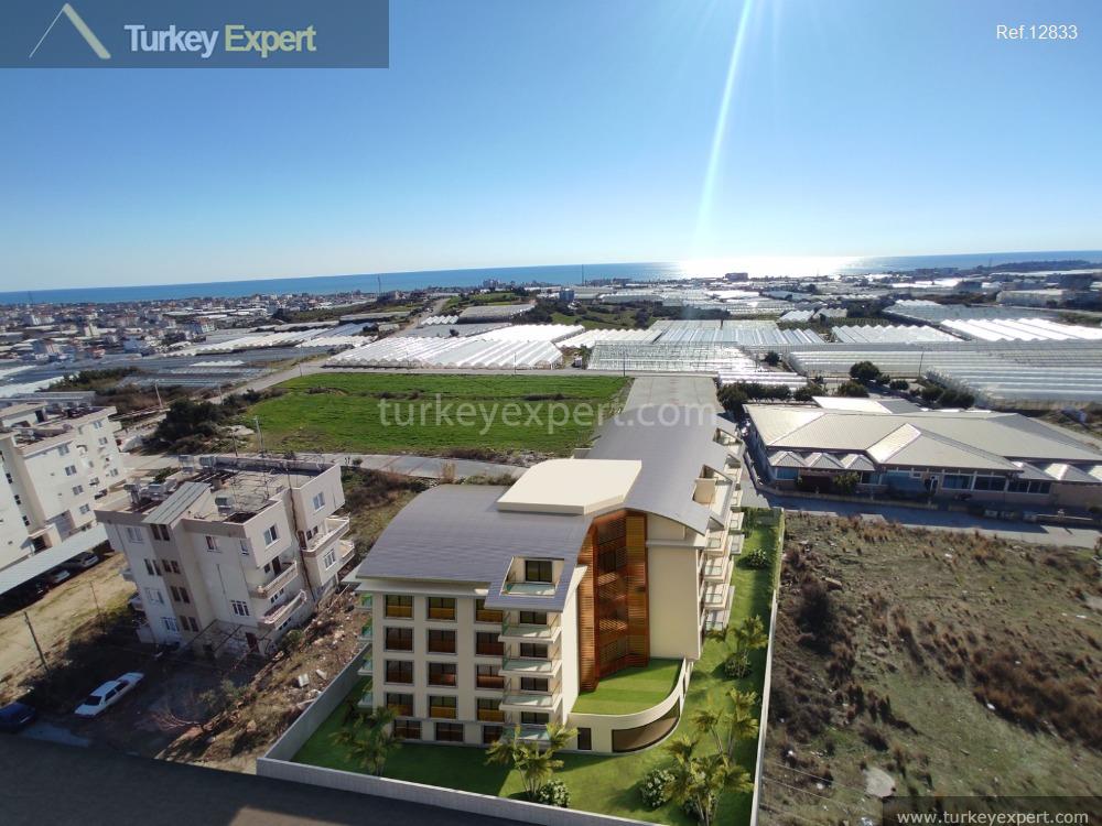 Peaceful apartments with sea views in Alanya at affordable prices 0