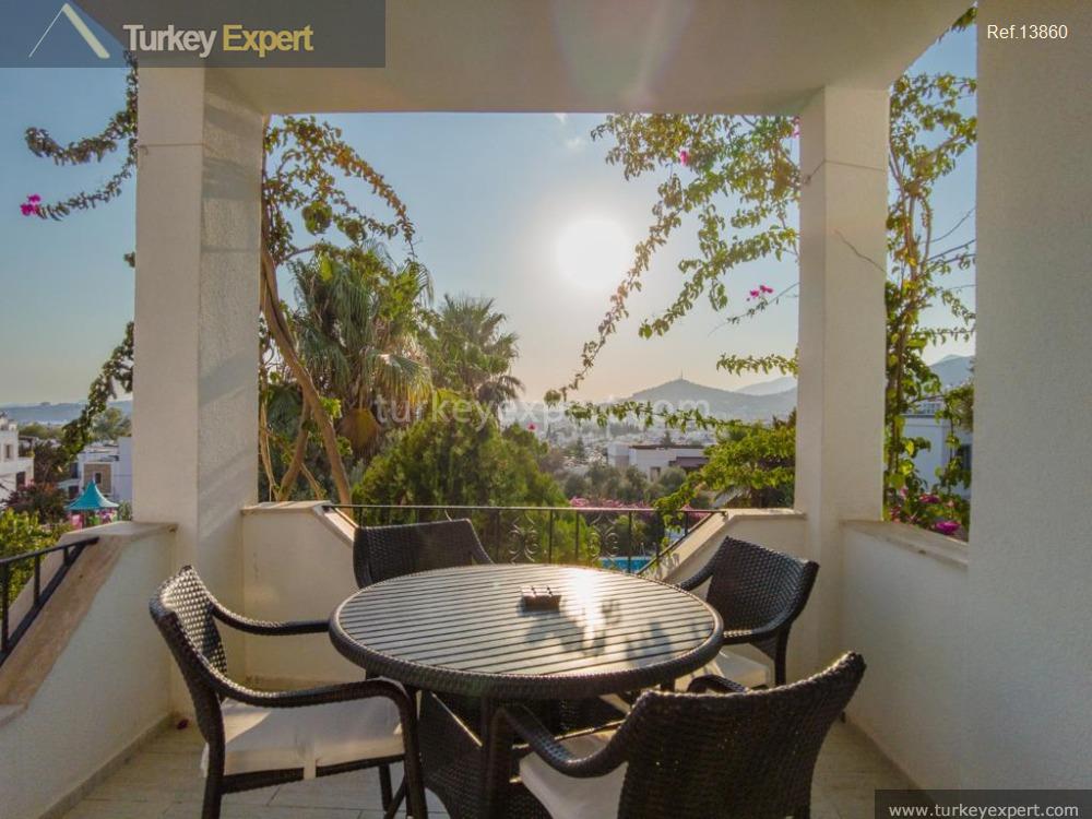 complete building with 3 modern apartments for sale in bodrum18