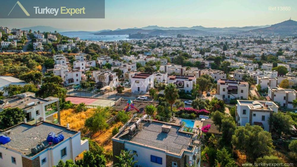 complete building with 3 modern apartments for sale in bodrum23