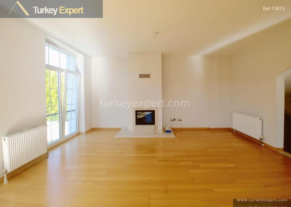 105istanbul sariyer 6bedroom villa with pool inside compound4