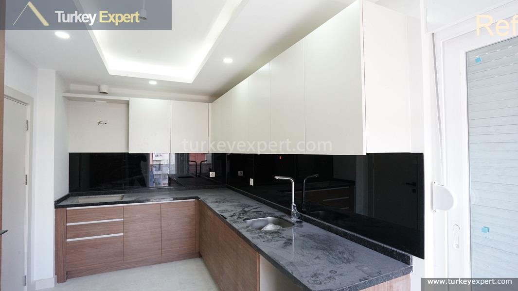 New apartments in Antalya Muratpasa suitable for Residence Permit, close to the city center 2