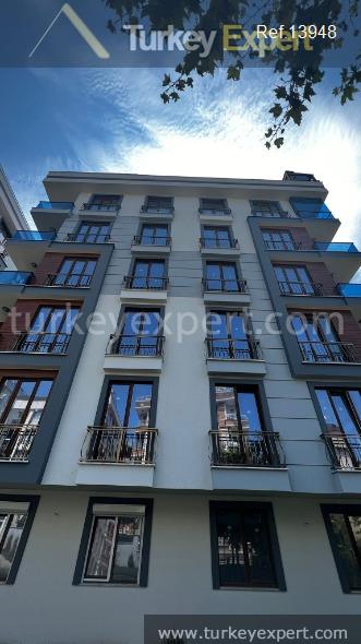 102sizeable apartments with facilities in istanbul beylikduzu2