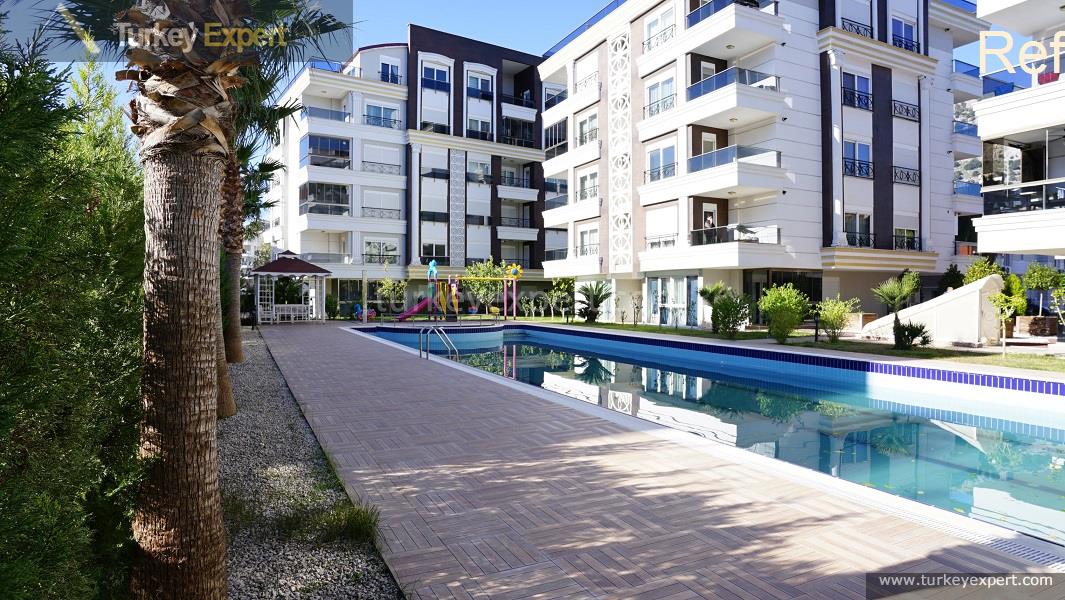 01resale apartments in a complex with facilities in hurma antalya