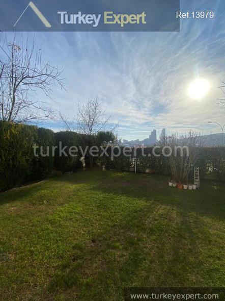 10411beautiful resale duplex in istanbul bahcesehir with a spacious garden