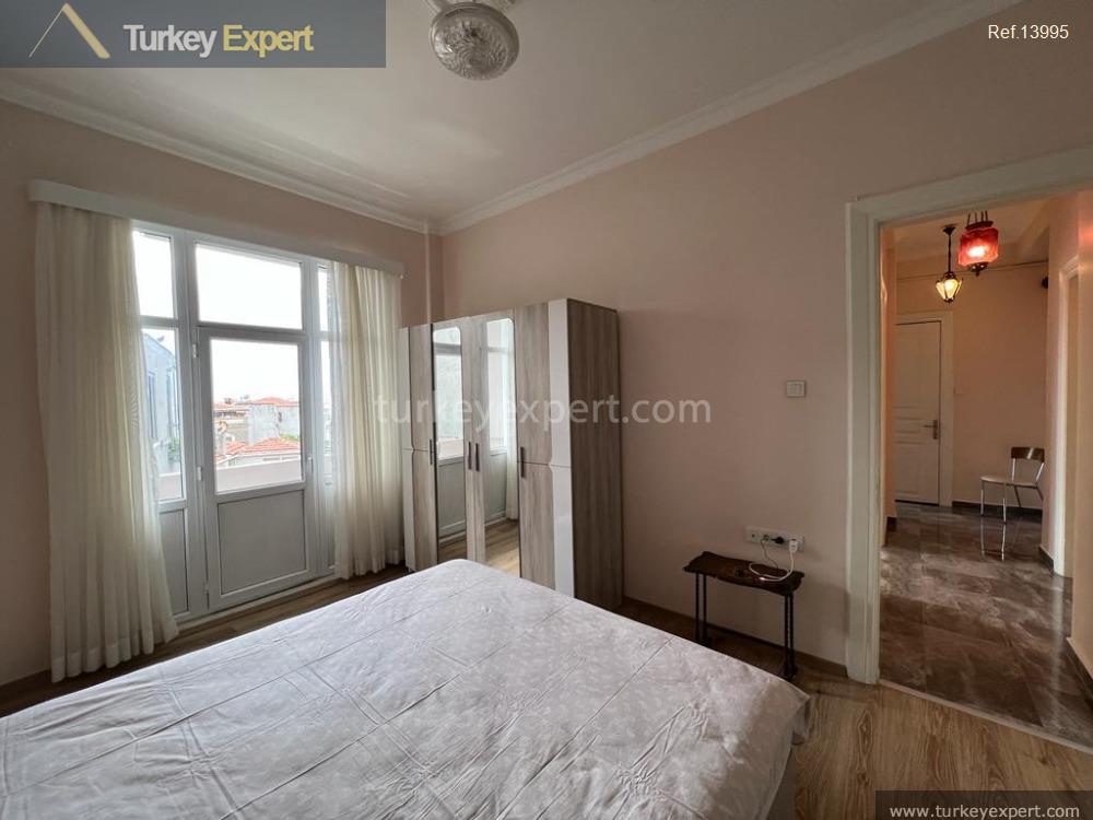 Spacious 4-bedroom apartment in Istanbul Beyoglu 2