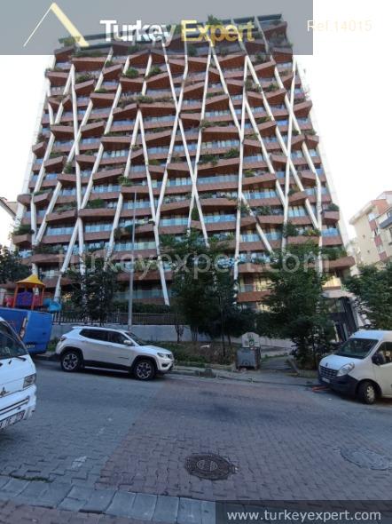 102resale apartment in an ecofriendly residential complex in istanbul kagithane