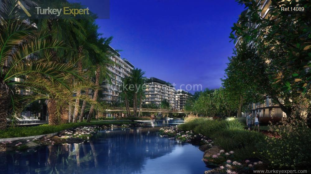 Amazing mixed-use project with an artificial lake in Istanbul Bahcelievler 1