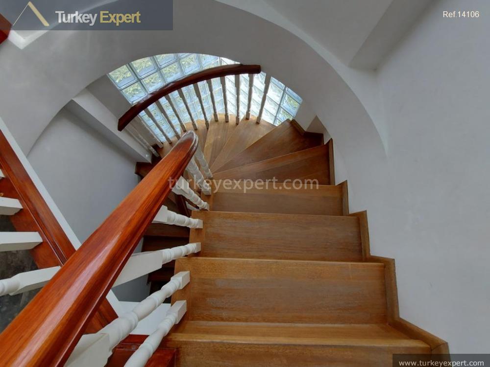 خرید خانه در استانبول با ۶ اتاقخواب داخل مجتمعی در Bahcesehir 4