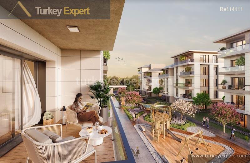 Istanbul modern apartments in the heart of Basaksehir in a family-oriented complex 0