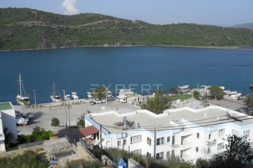 Independent off-plan villa with private infinity swimming pool