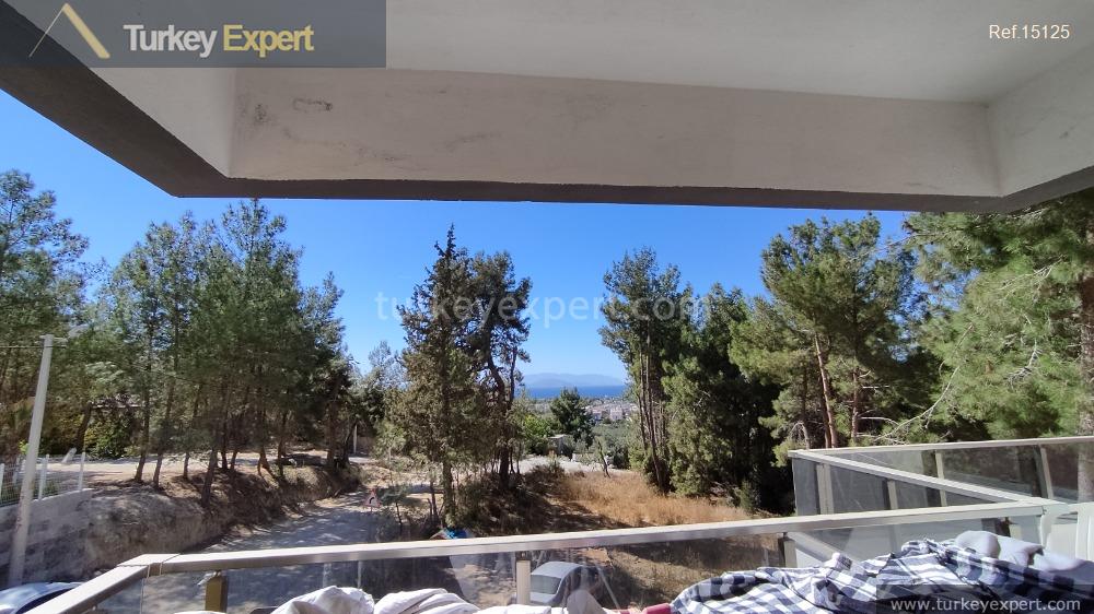 01151413121110987654321independent and petfriendly villa with pool and sea views in