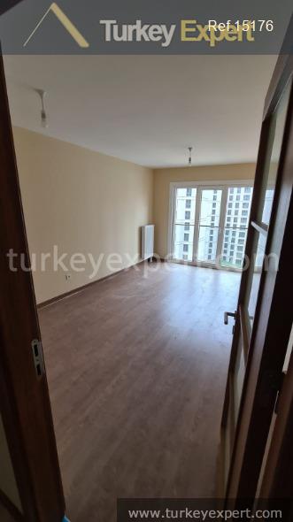 33123333bedroom apartment in istanbul zeytinburnu suitable for a residence permit